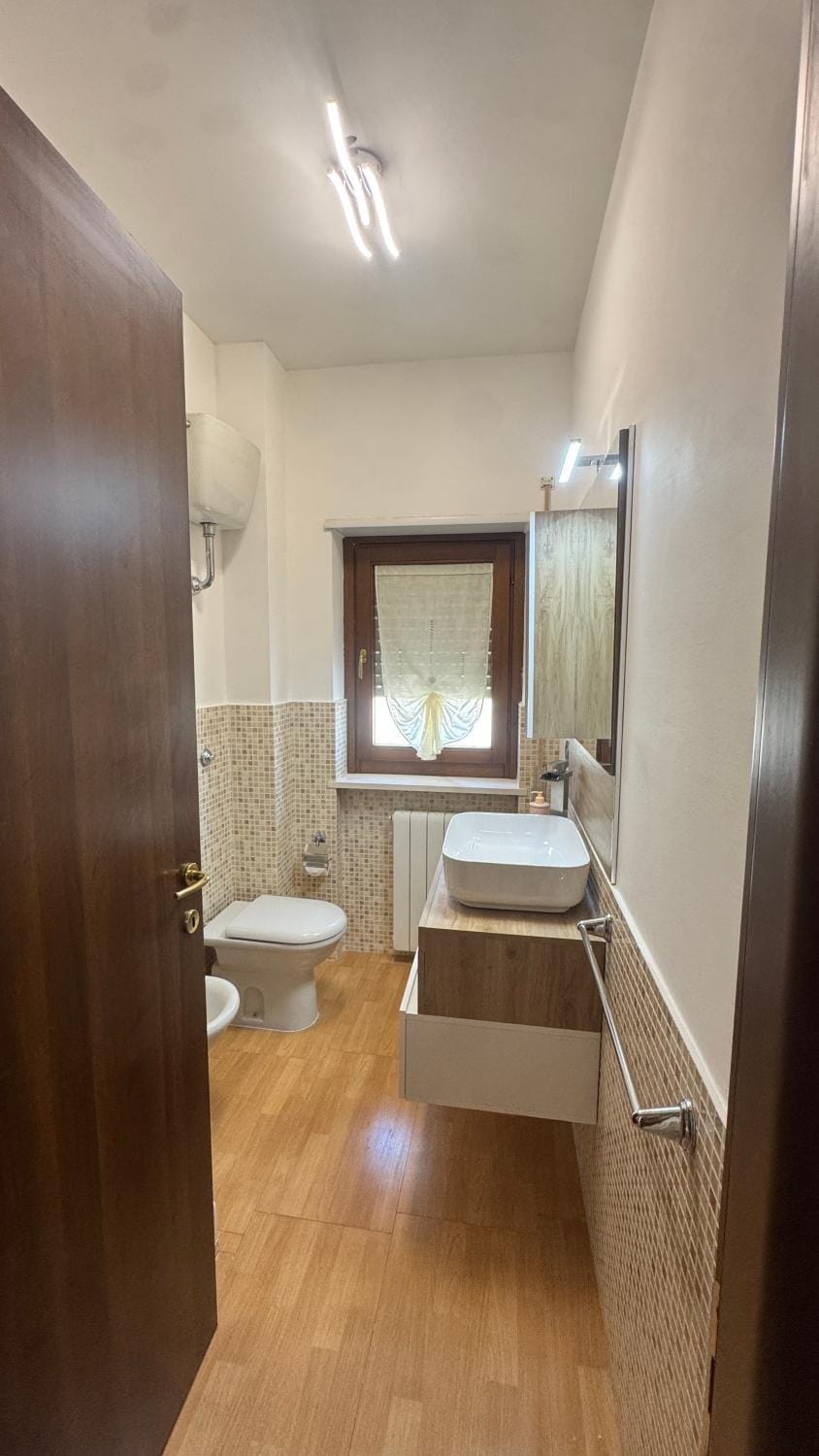 Toilet, Bathroom