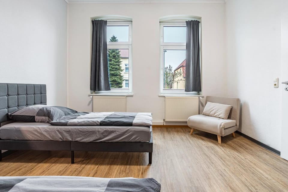 Living room, Bedroom