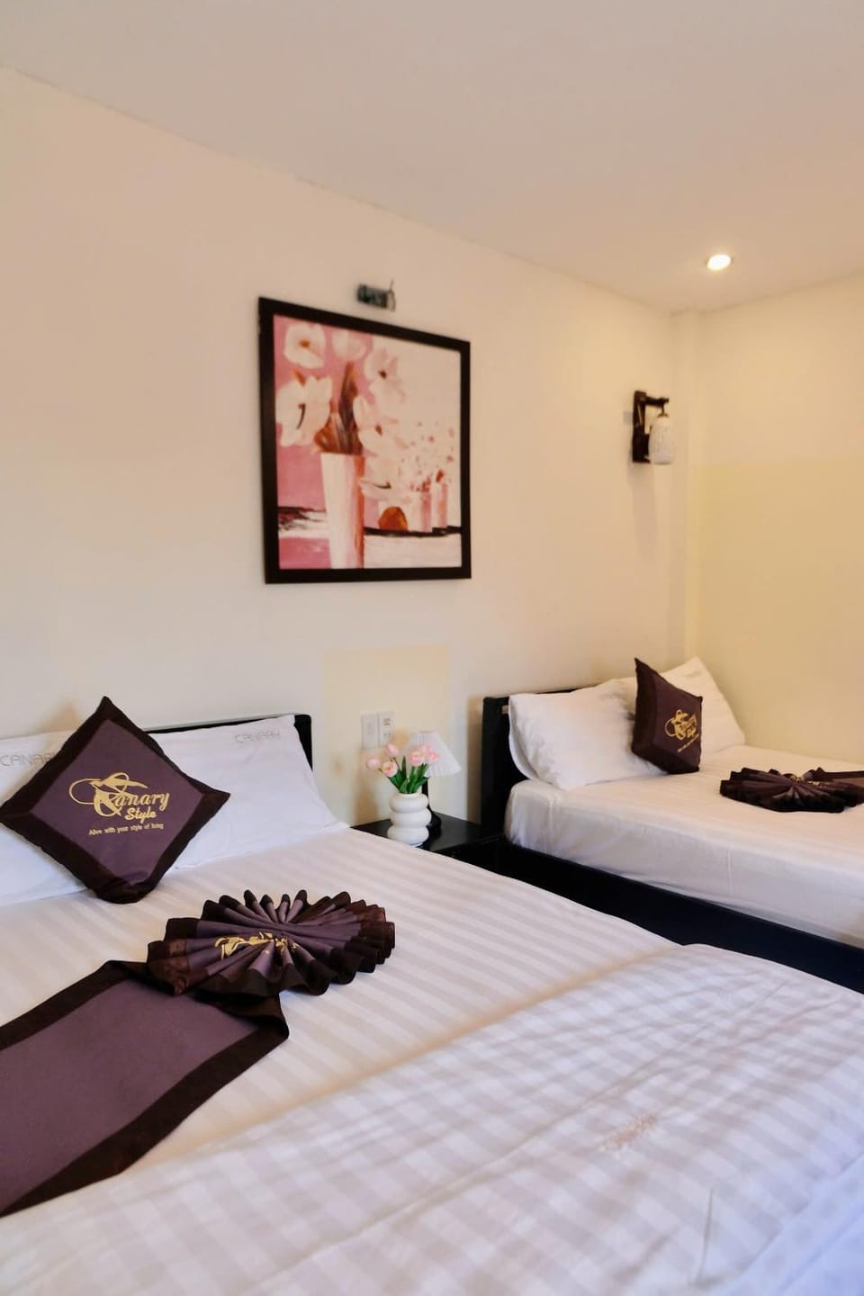 Hue Canary Boutique Hotel Hotel in Laos