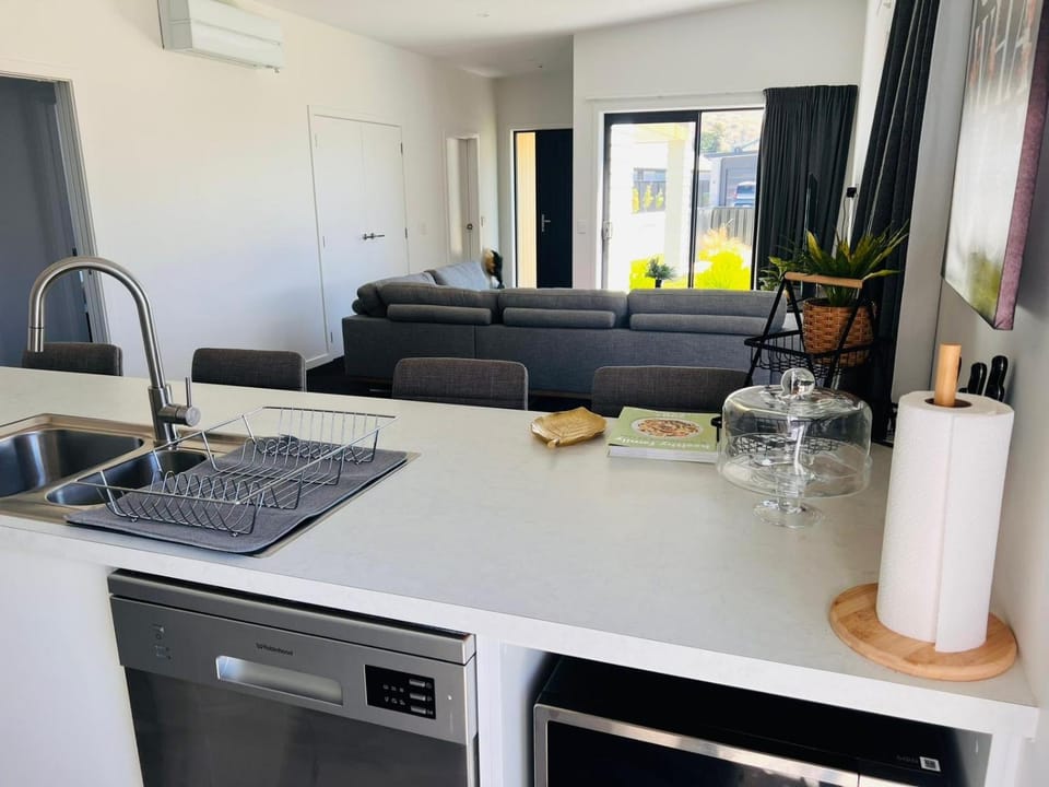 Taksh's Palace House in Otago