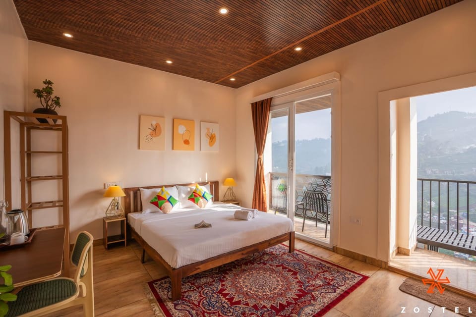 Bed, Natural landscape, Balcony/Terrace, Photo of the whole room, towels