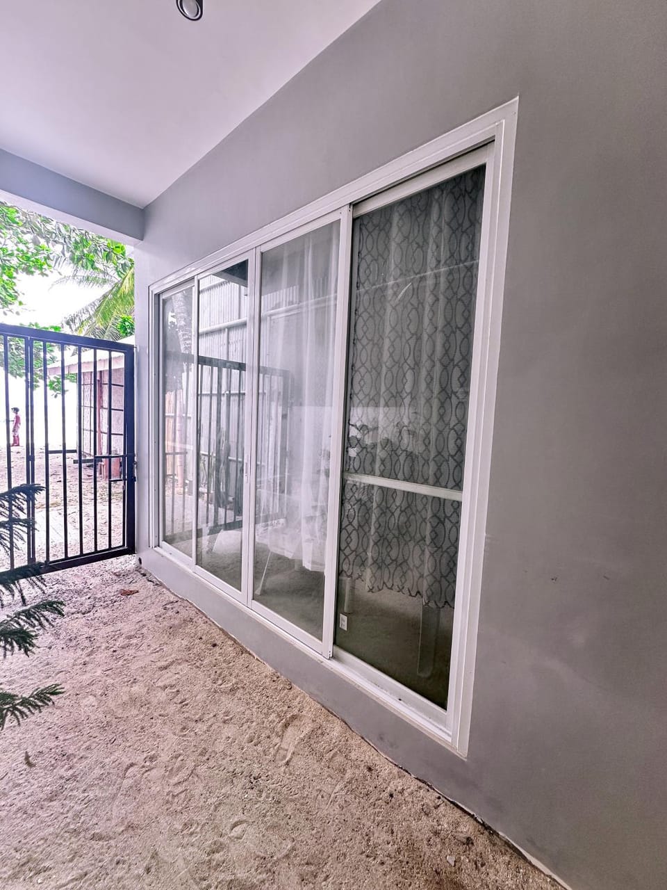 Property building, Facade/entrance
