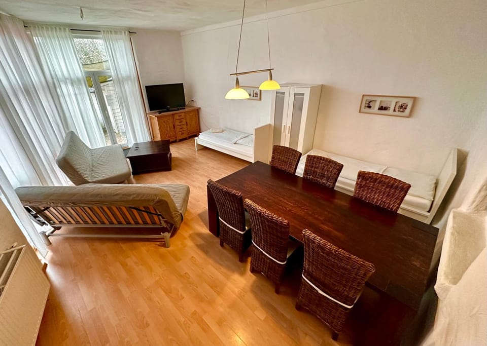 G1 Ferienhaus 113 qm, in Siegburg center Apartment in North Rhine-Westphalia