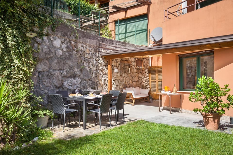 Patio, Garden, Garden view