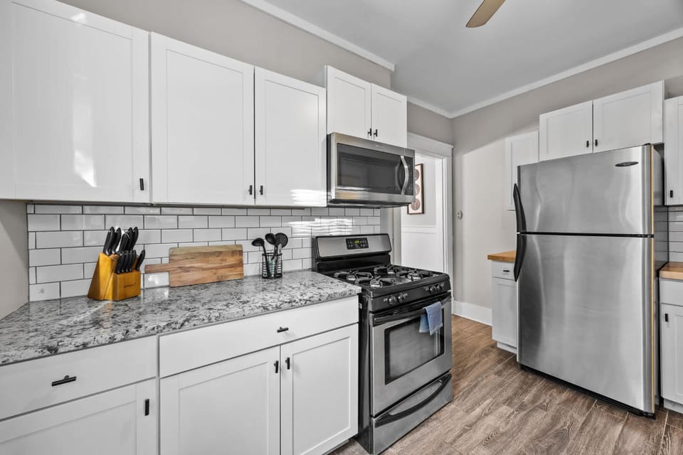 Louisville Haven With BBQ Fire Pit & Private Yard House in Jefferson County