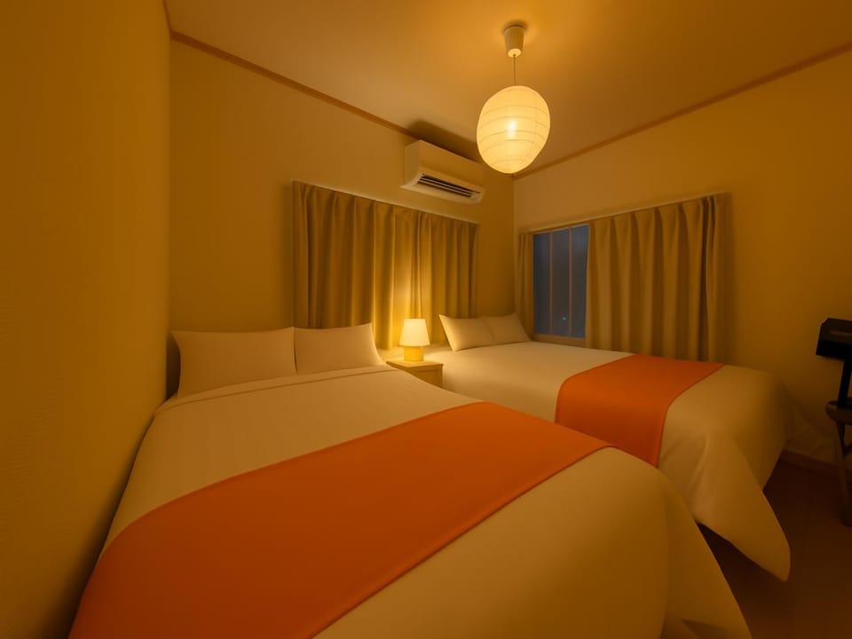 Bed, Bedroom, air conditioner