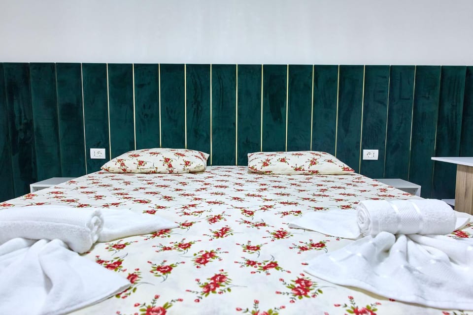 Bed, Decorative detail, Bedroom