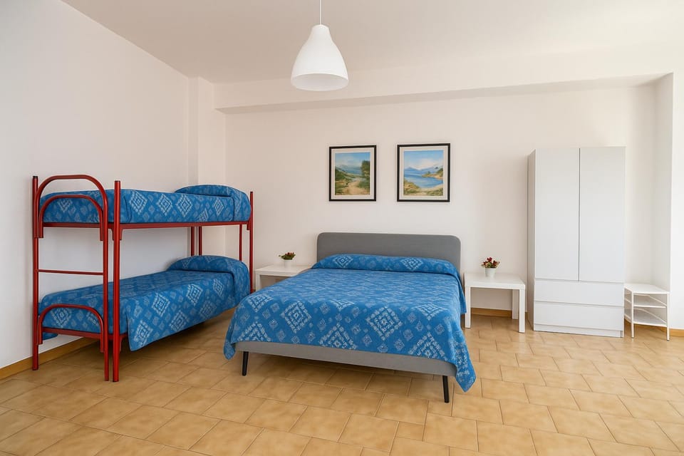 Bed, Photo of the whole room, Bedroom, bunk bed