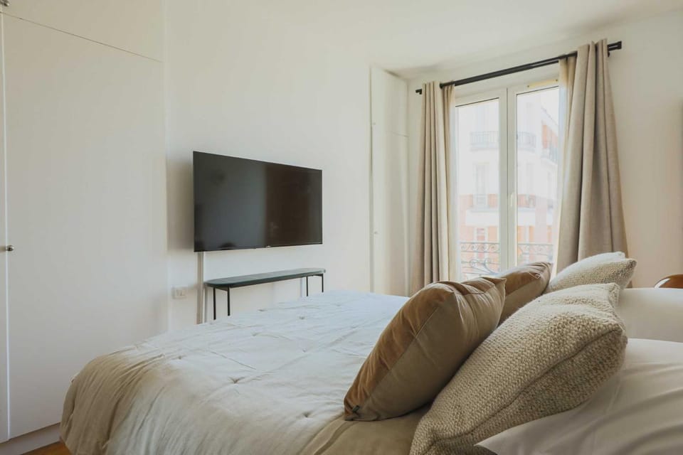 TV and multimedia, Bedroom