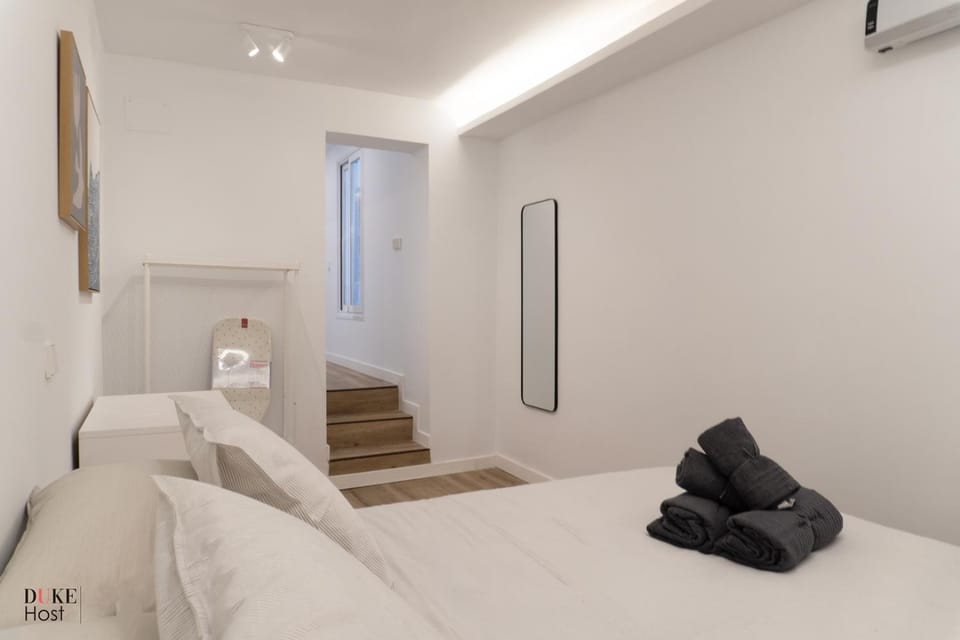 Plaza Donoso Apartment 1 Apartment in Madrid