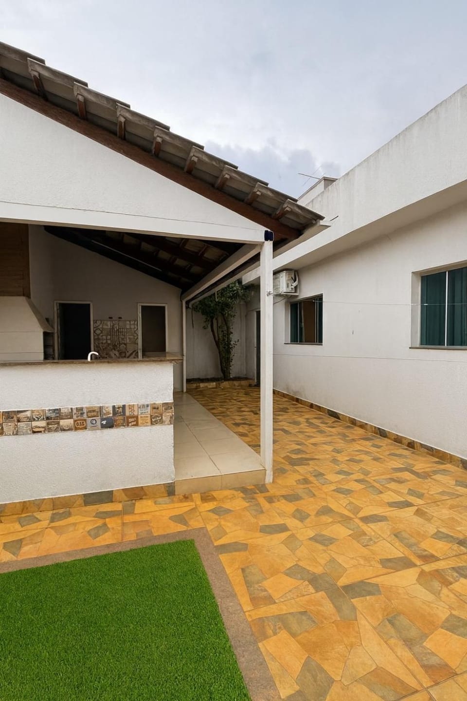 Casa Aconchegante e bem localizada, Ideal para Famílias e Grupos House in Goiania