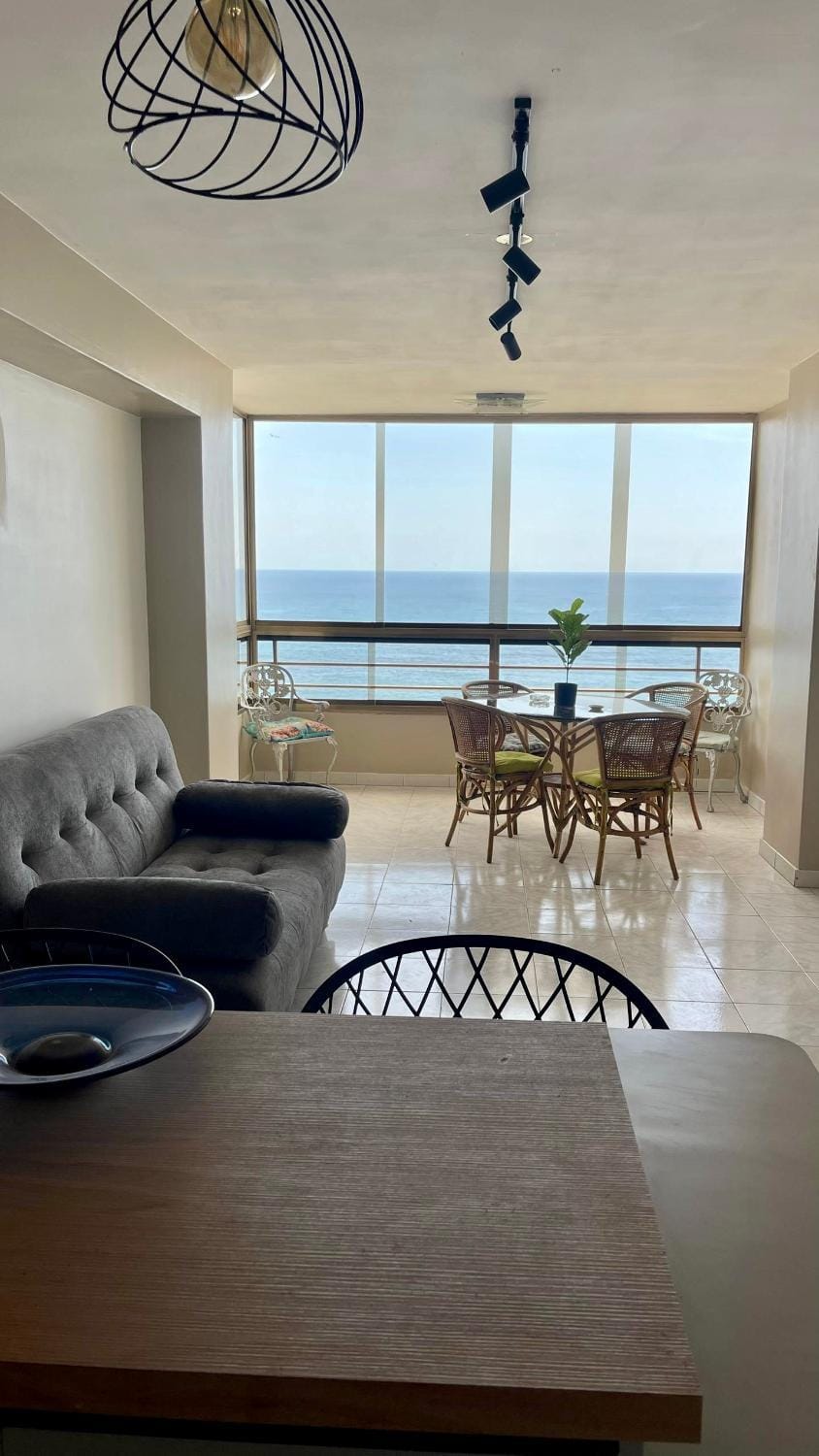 Apartamento en macuto La Guaira Vista al mar Apartment in Venezuela