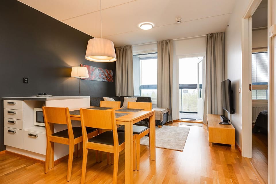 Living room, Dining area
