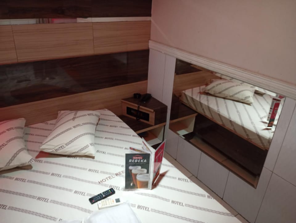 Hotel Rebeka Bed and Breakfast in Sao Paulo City