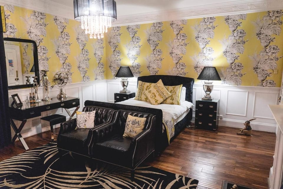 Woodhill Country House Apartment in England