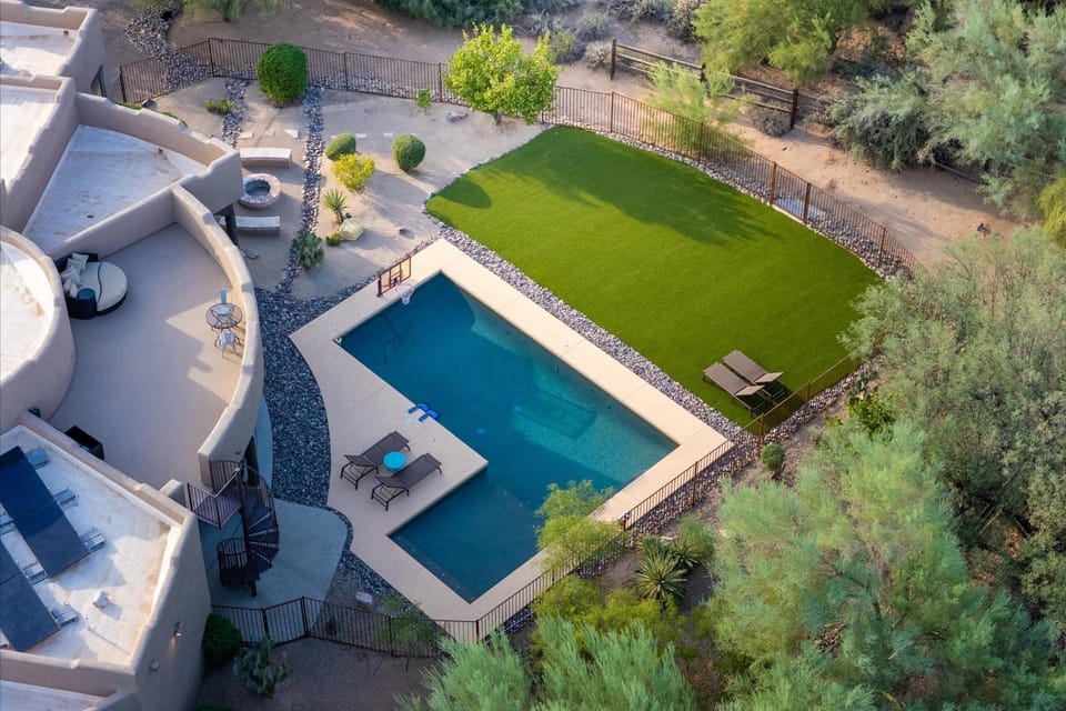 Mountain Views - Pool - Games - YogaDeck House in Pinnacle Peak