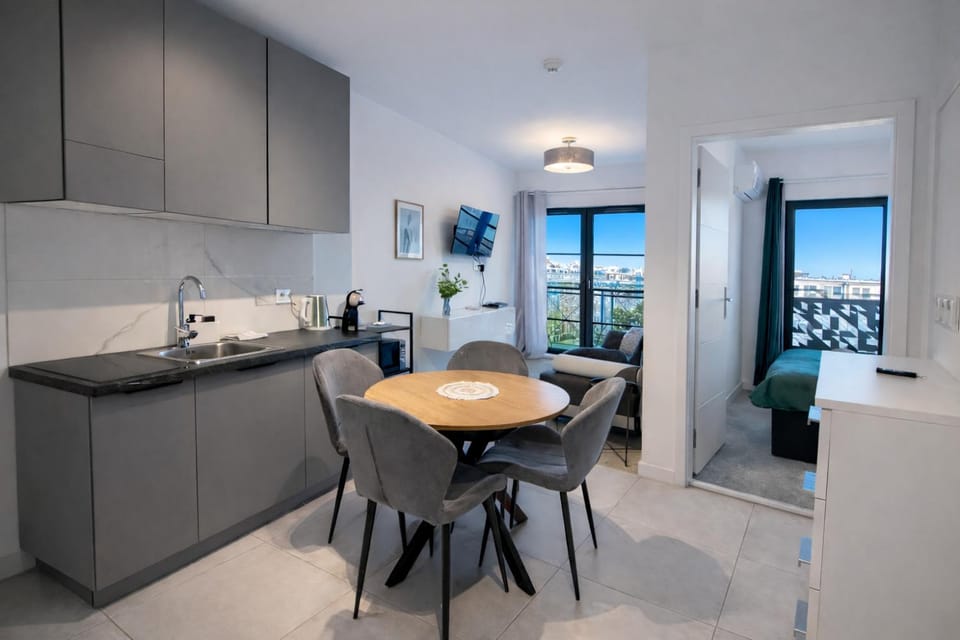 Kitchen or kitchenette, Living room, Dining area