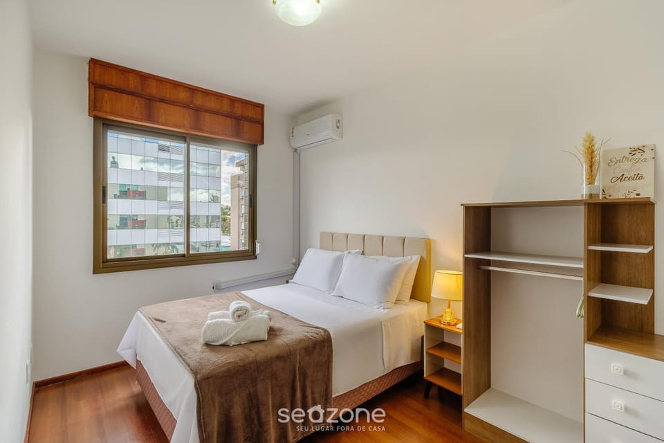 2BR Apt w/ BBQ & garage ROY0401 Apartment in Porto Alegre