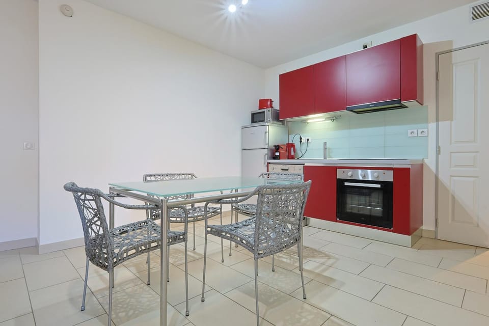 Le Suquet by Winsome Destination Apartment in Cannes