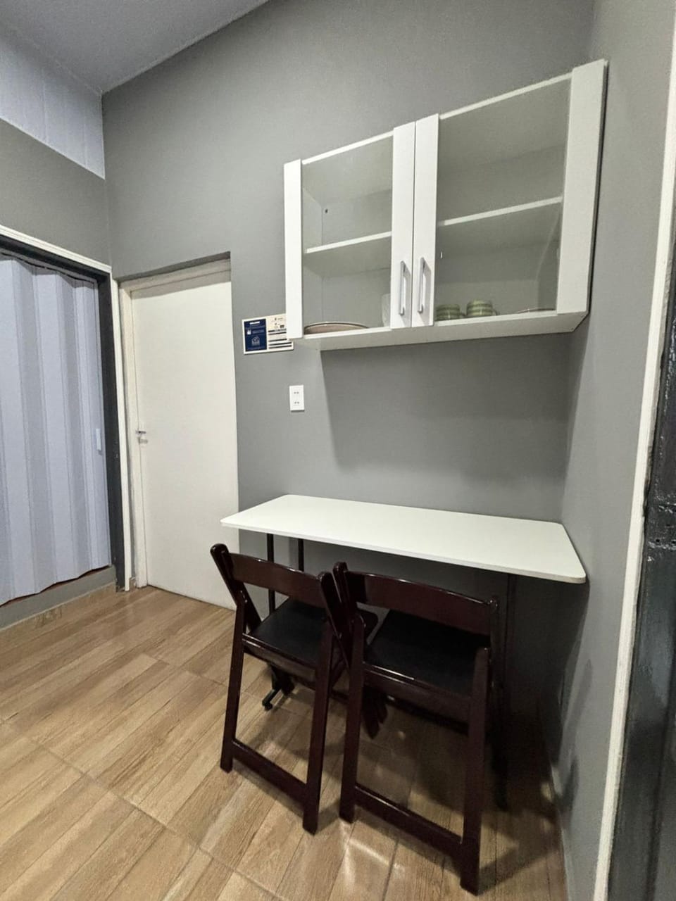 Kitchen or kitchenette, Dining area, wardrobe