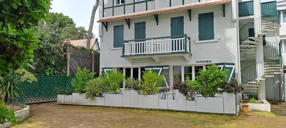 Spacious cocoon with garden near the sea Apartment in Le Pouliguen