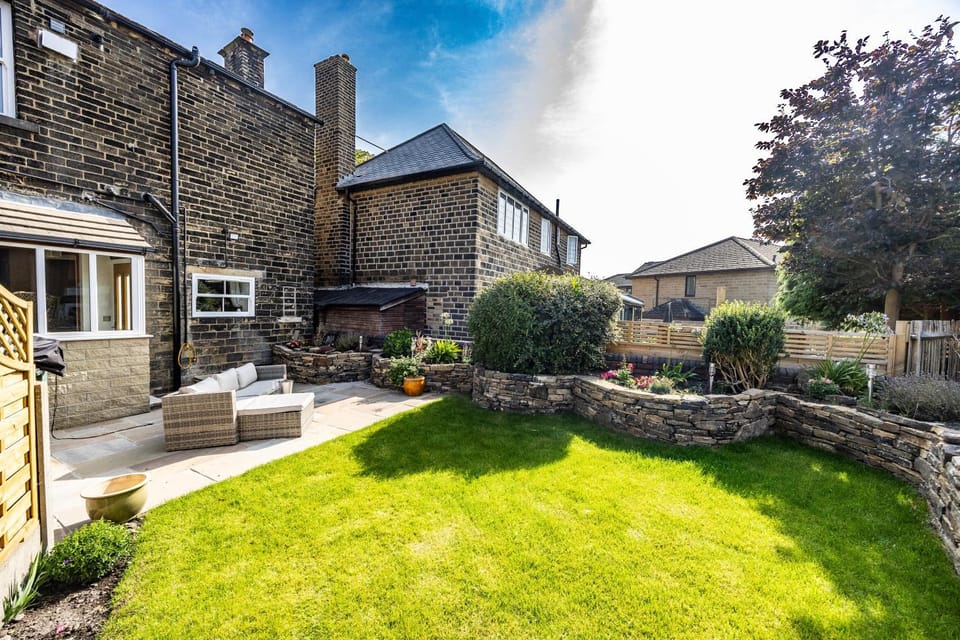 Property building, Garden