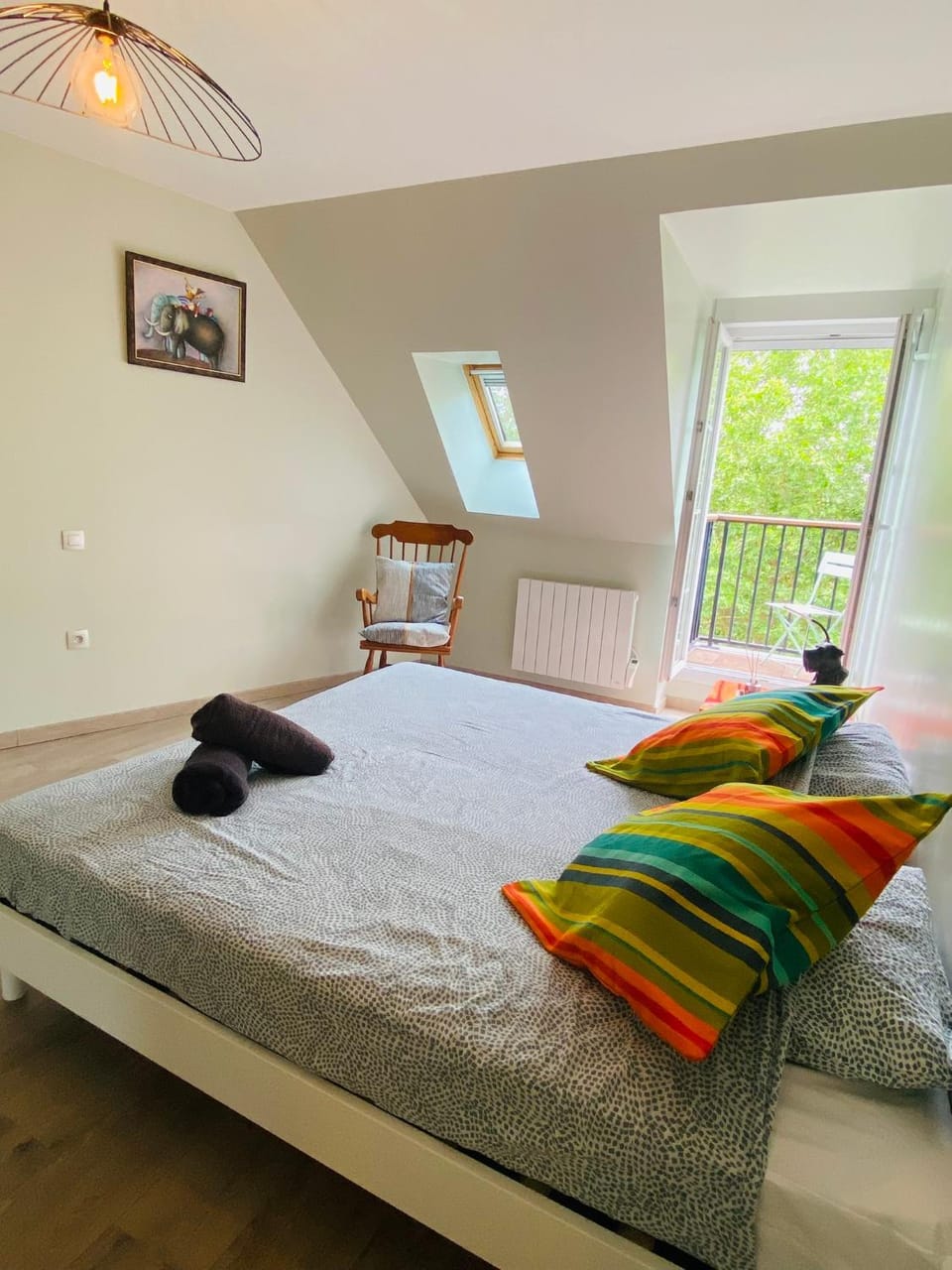 Photo of the whole room