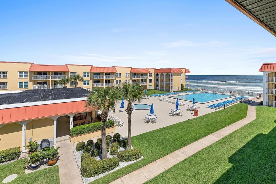 Point East 320 House in New Smyrna Beach