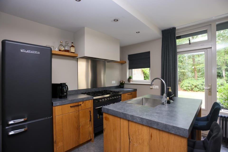 Veluwe Nature Cottage for 2 people I Luxury kitchen House in Gelderland, Netherlands