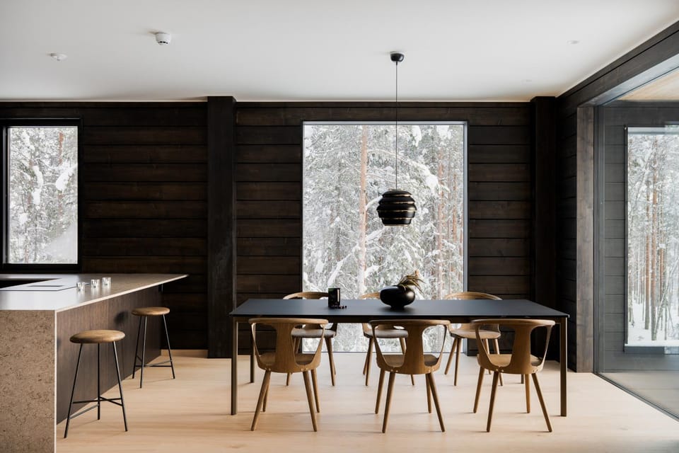 View (from property/room), Dining area, heating, internet
