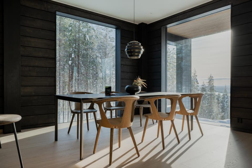 View (from property/room), Dining area, heating, internet