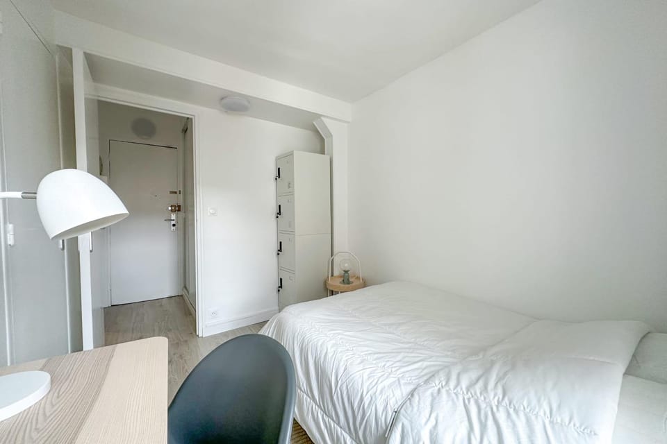 Charming 14m studio in Paris 17th arrondissement Apartment in Paris