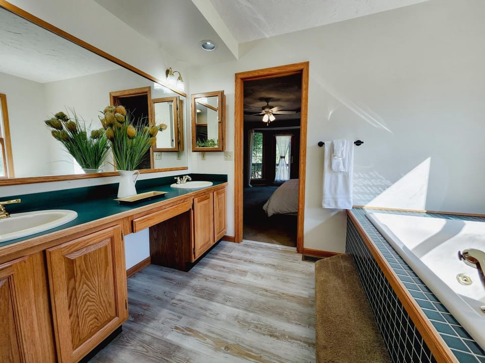 Bathroom, Bath