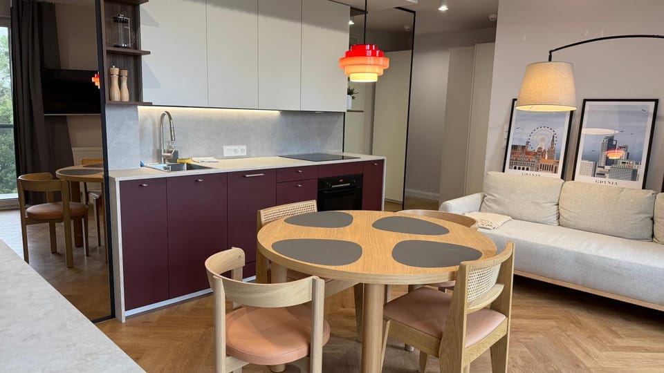Kitchen or kitchenette, Living room, Dining area