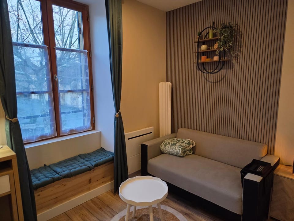 Le Citrus Capsule hotel in Nouvelle-Aquitaine