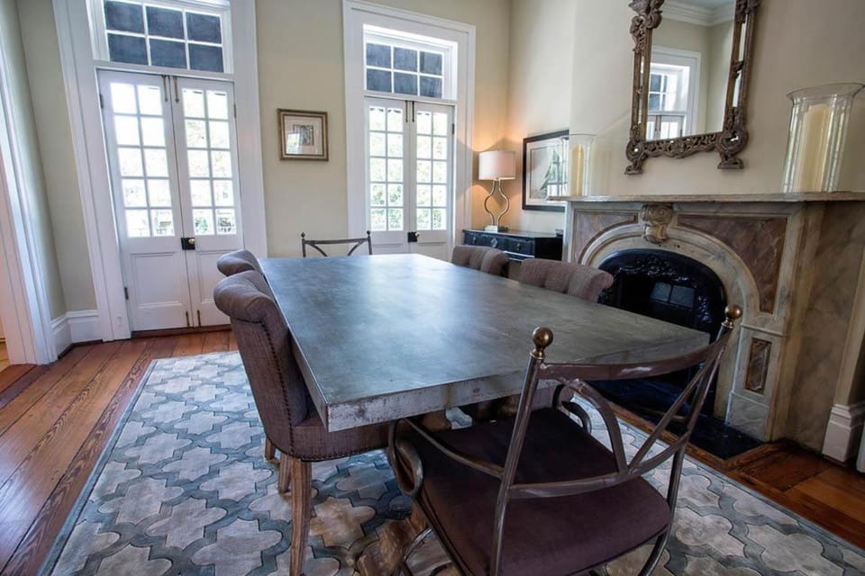 Getaway on Gordon by Lucky Savannah House in Savannah