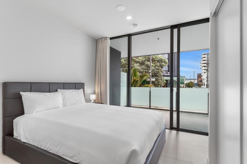 QV Stays Modern City Retreat Apartment in Auckland
