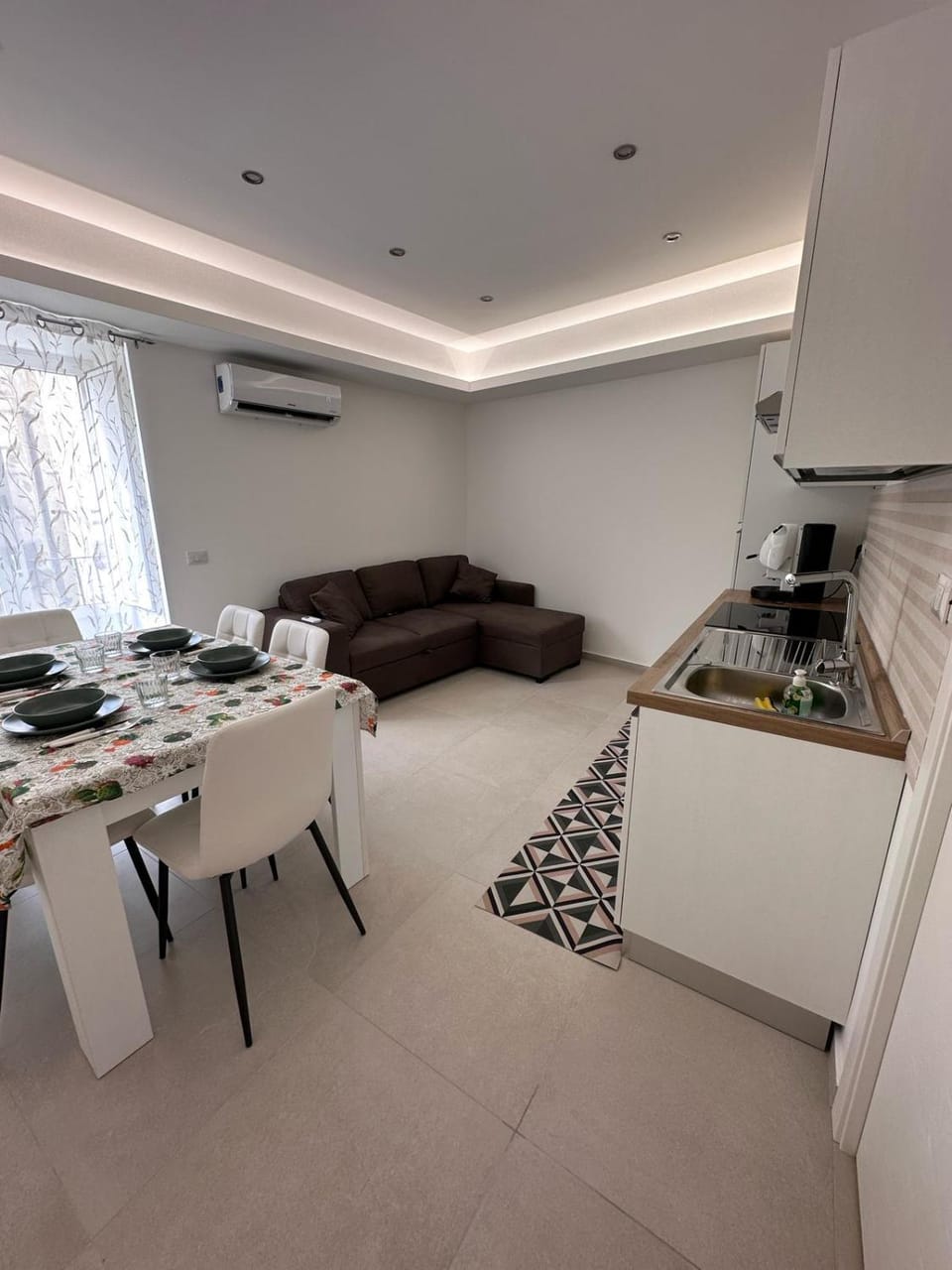 Kitchen or kitchenette, Living room, Dining area, stove, air conditioner