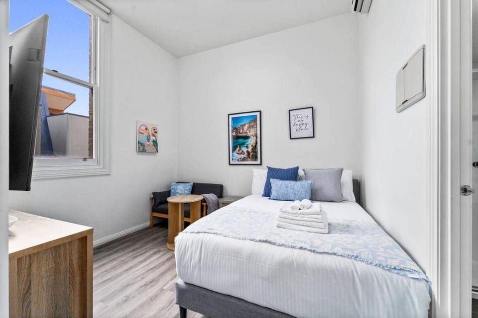 Living room, Bedroom
