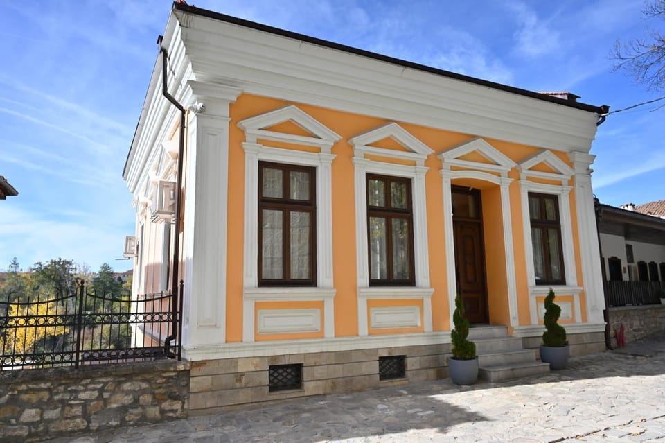 Property building, Landmark view