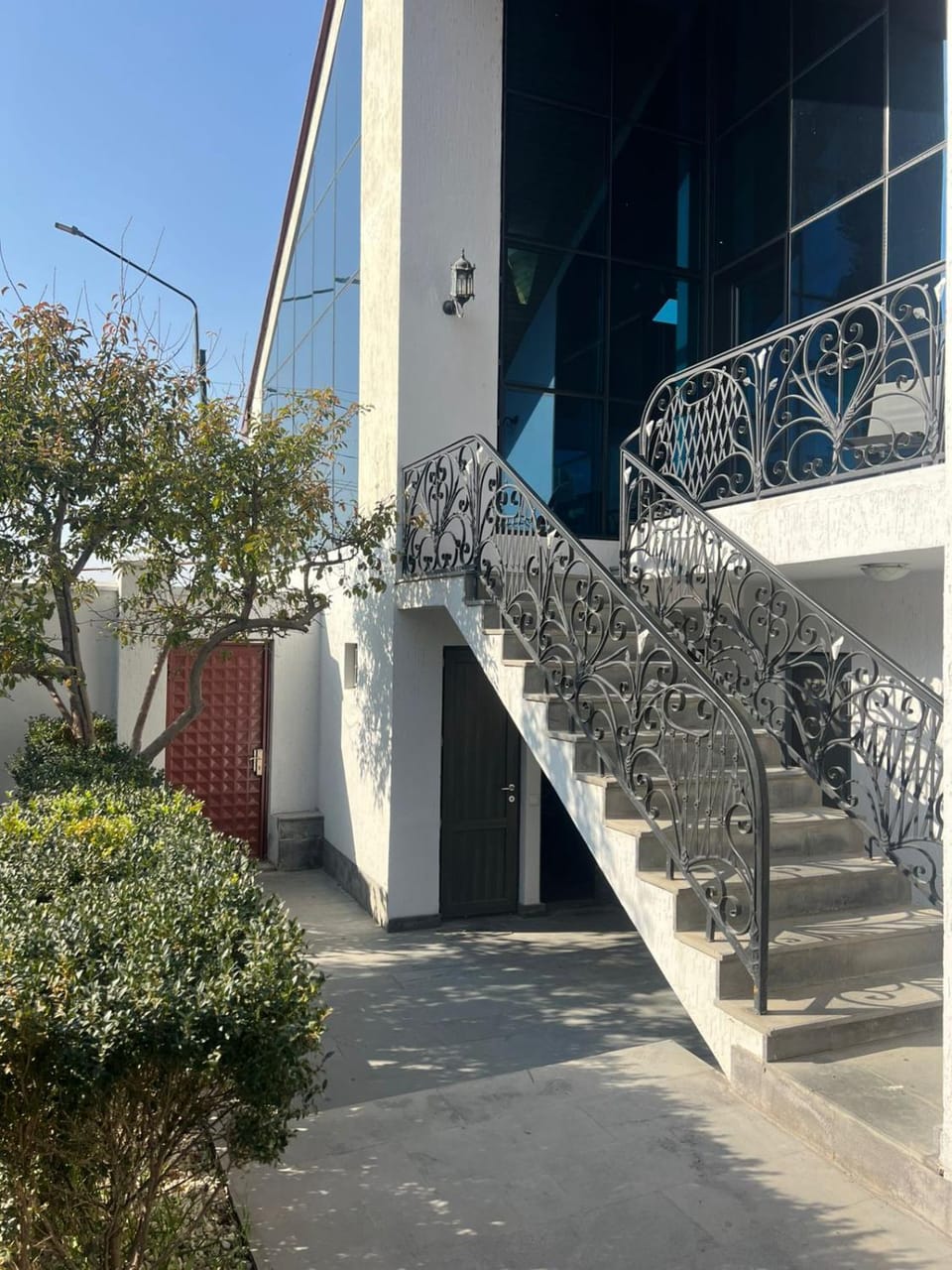 Property building, Day