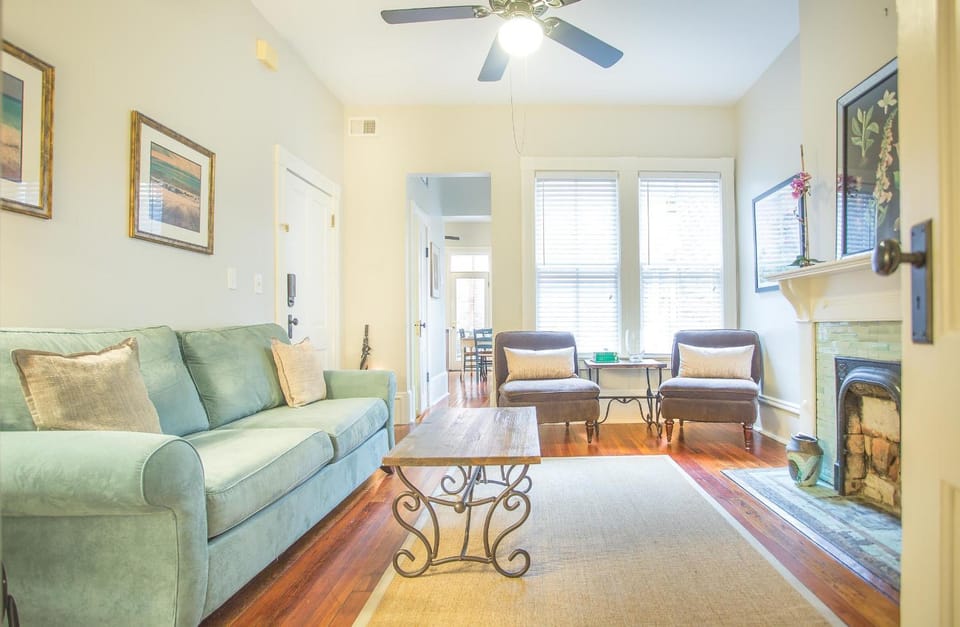 Delia Row - 903B by Lucky Savannah Apartment in Savannah