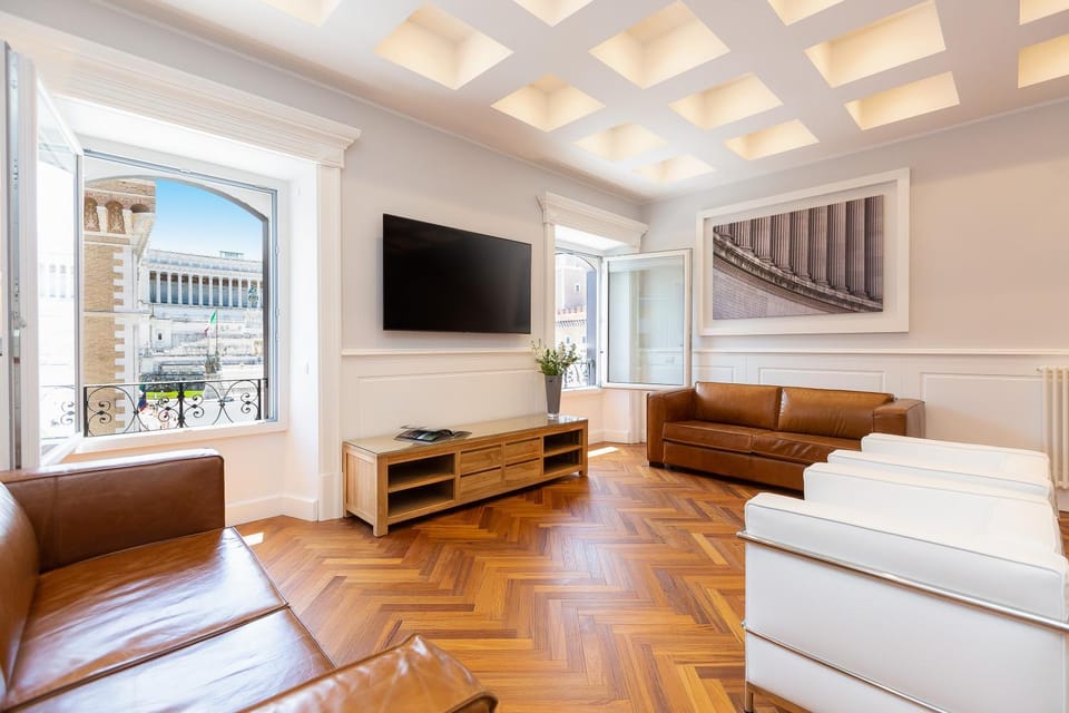 Living room, City view, Landmark view
