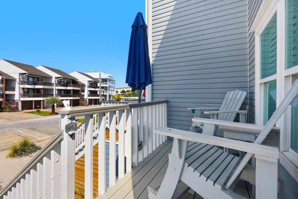 Mardi's Cozy Townhouse House in Pensacola Beach