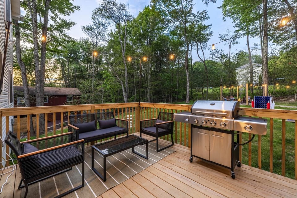 Best Deal in the Poconos! Chalet in Coolbaugh Township