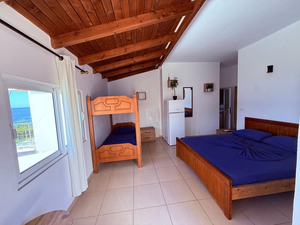 Prinnos Rooms Himare Bed and Breakfast in Vlorë County, Albania
