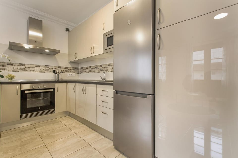 Kitchen or kitchenette, Living room