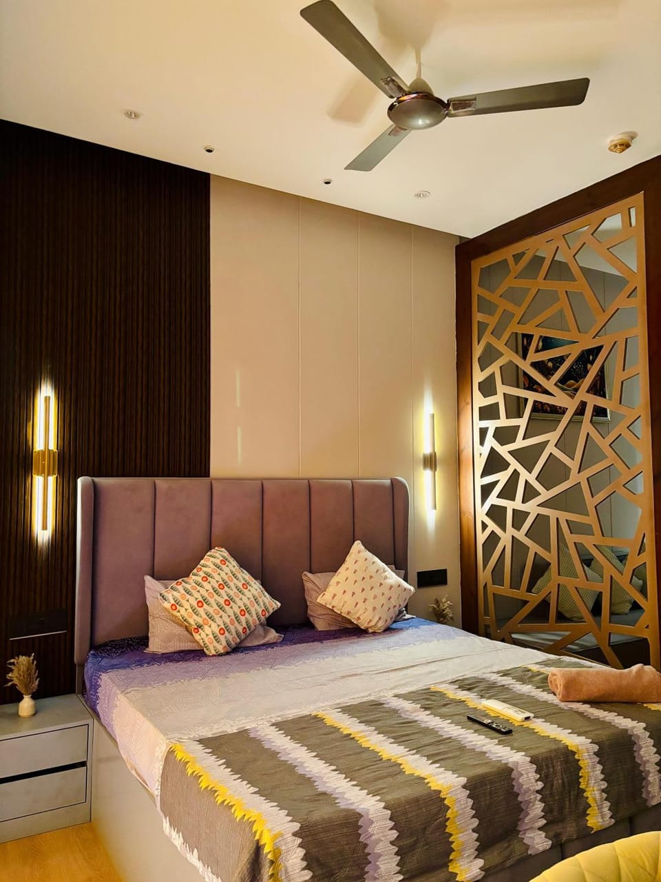 Bed, Bedroom