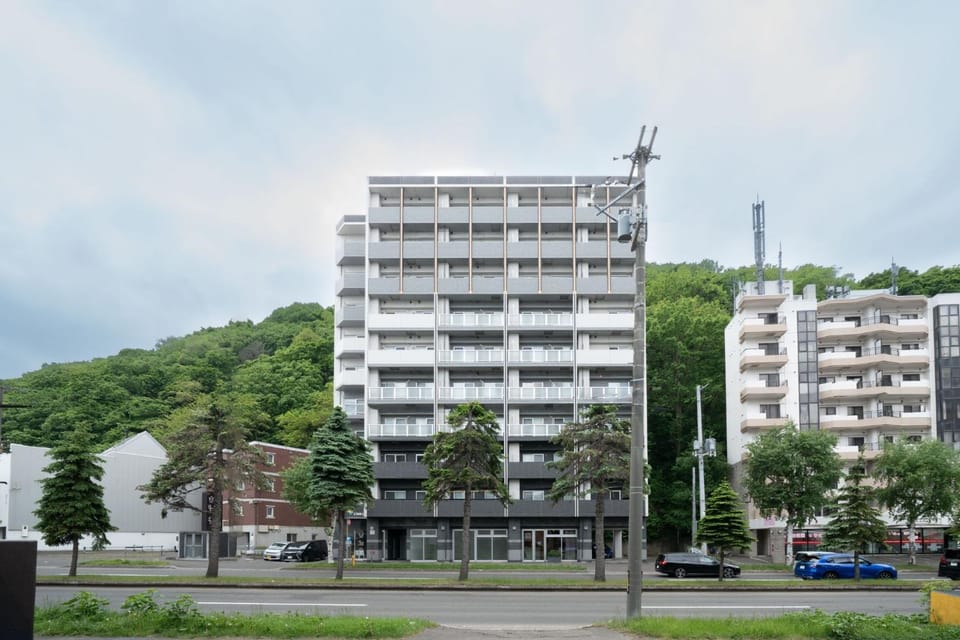 Sun Court Maruyama Garden Hills 306 - Vacation STAY 19835 Apartment in Sapporo