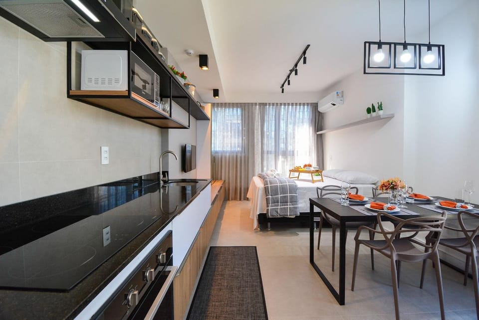 Kitchen or kitchenette, Bedroom